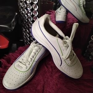 Puma White and Blue Women's Sneakers